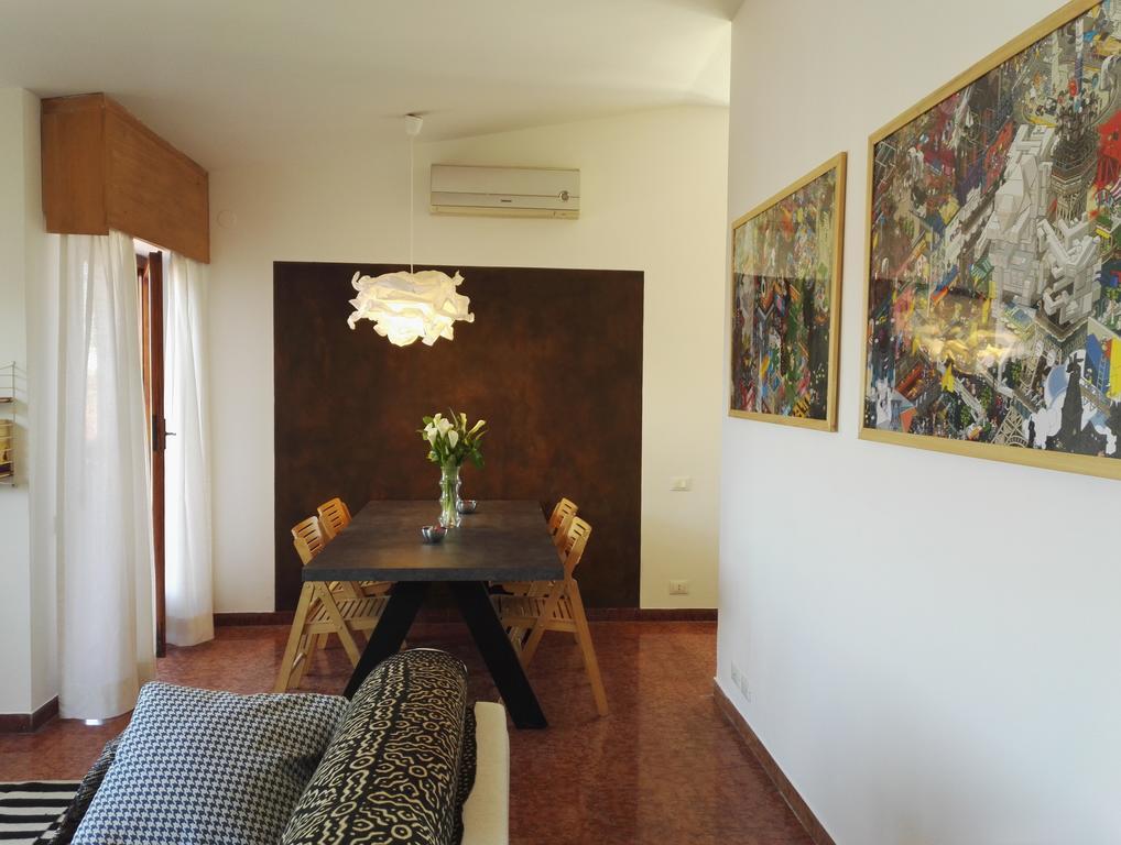 Roommo Lungarno Florenz Exterior foto