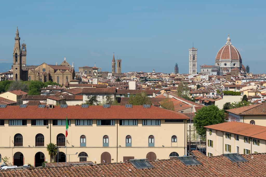 Roommo Lungarno Florenz Exterior foto