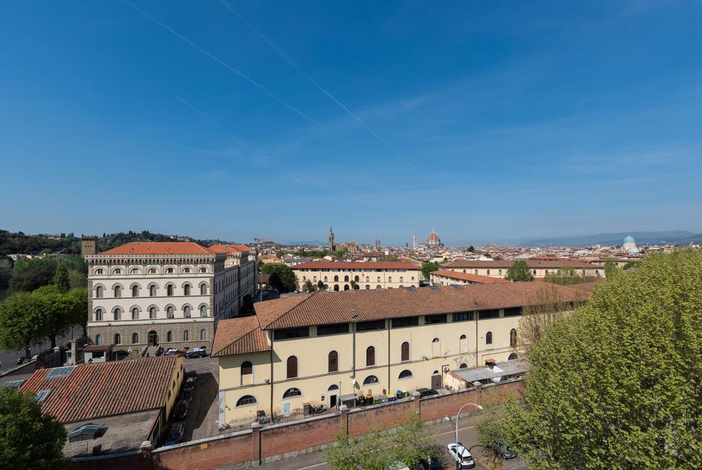 Roommo Lungarno Florenz Exterior foto